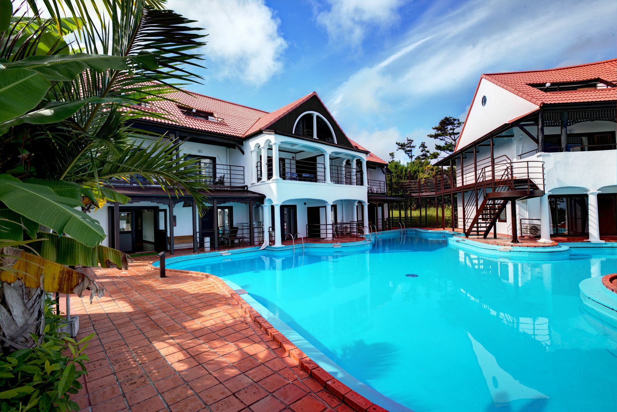The Pool Resort Villa Ichigoichie Онна Экстерьер фото