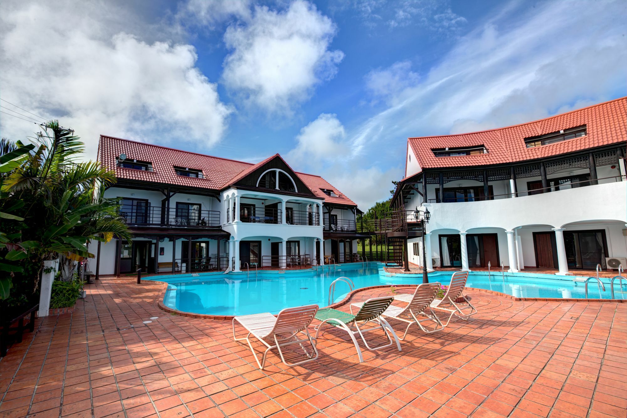 The Pool Resort Villa Ichigoichie Онна Экстерьер фото